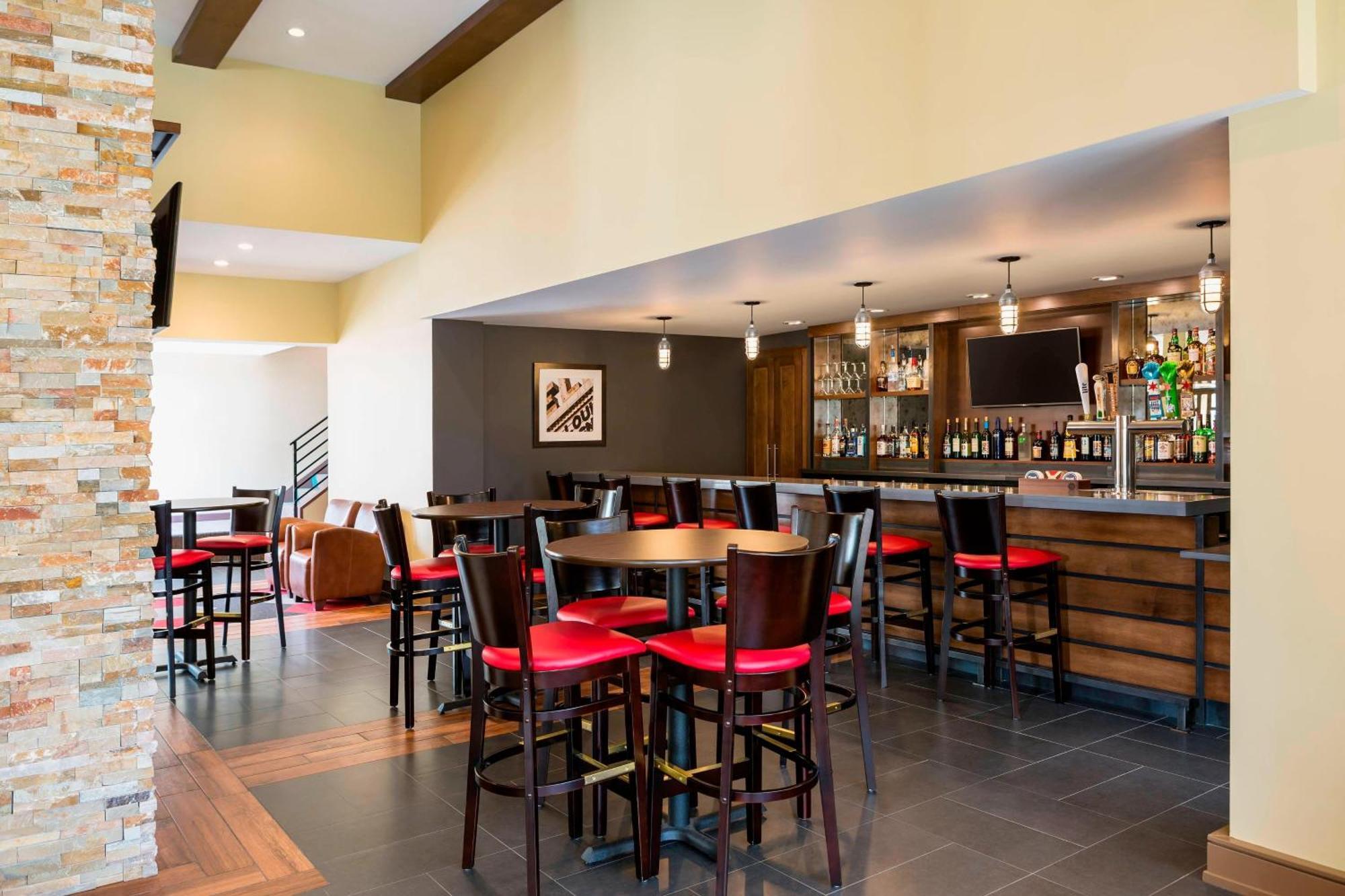 Four Points By Sheraton Buffalo Grove Экстерьер фото