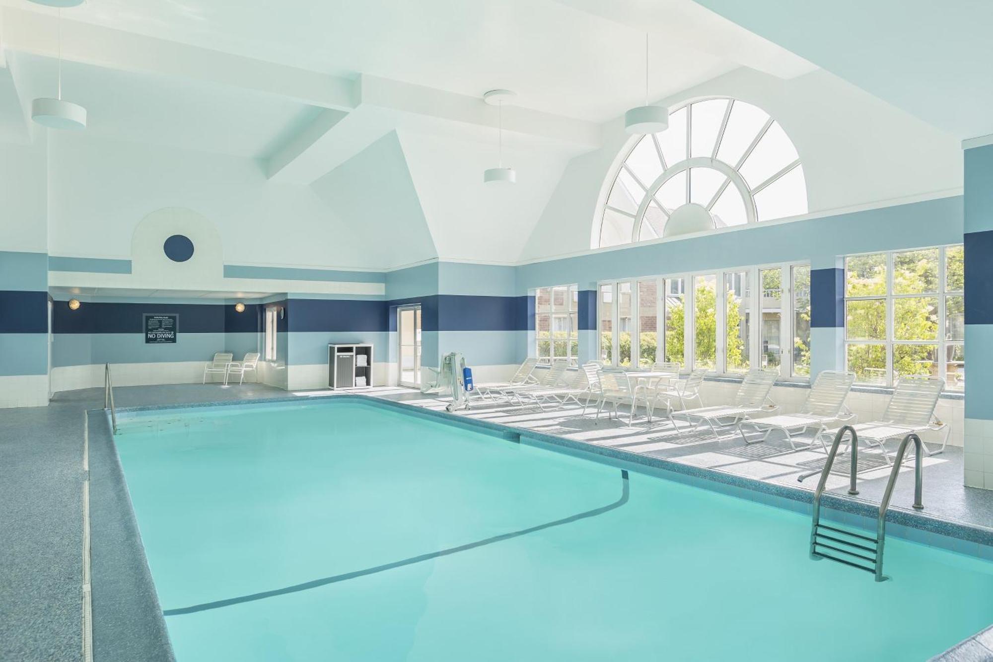 Four Points By Sheraton Buffalo Grove Экстерьер фото